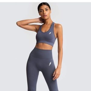 Doyoueven Sports Bra